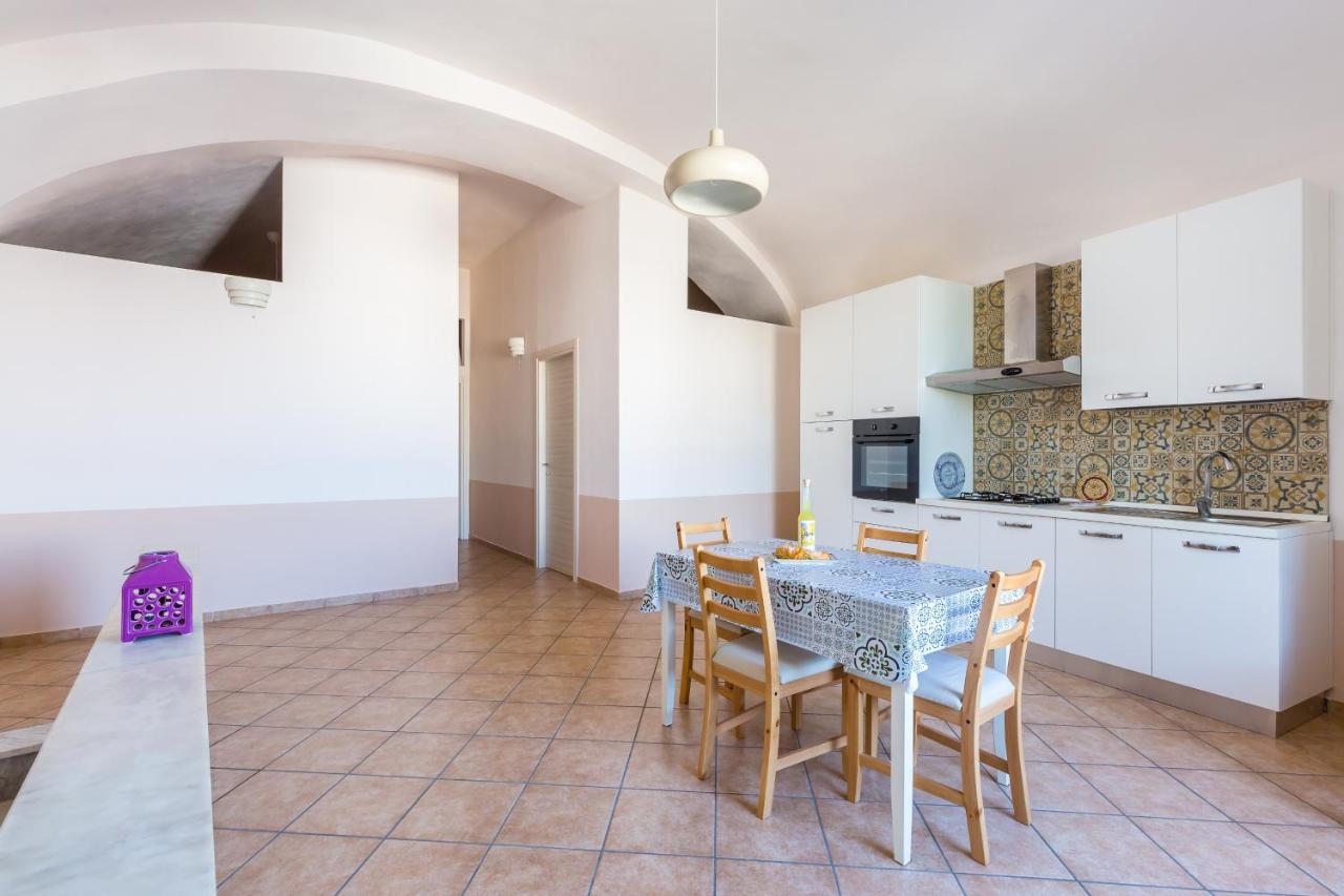 Tizzano House - La Marina Apartment โปรชิดา ภายนอก รูปภาพ